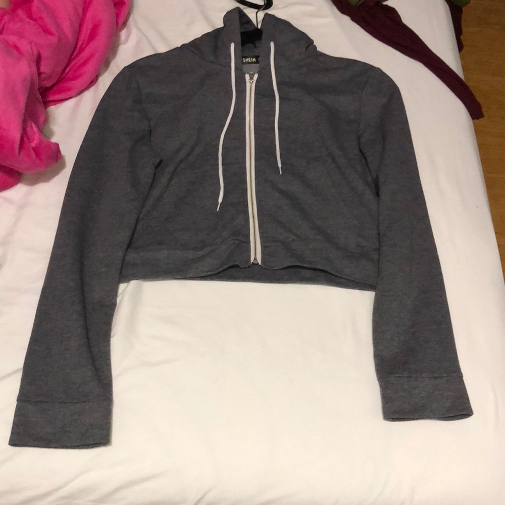 Cropped sweater